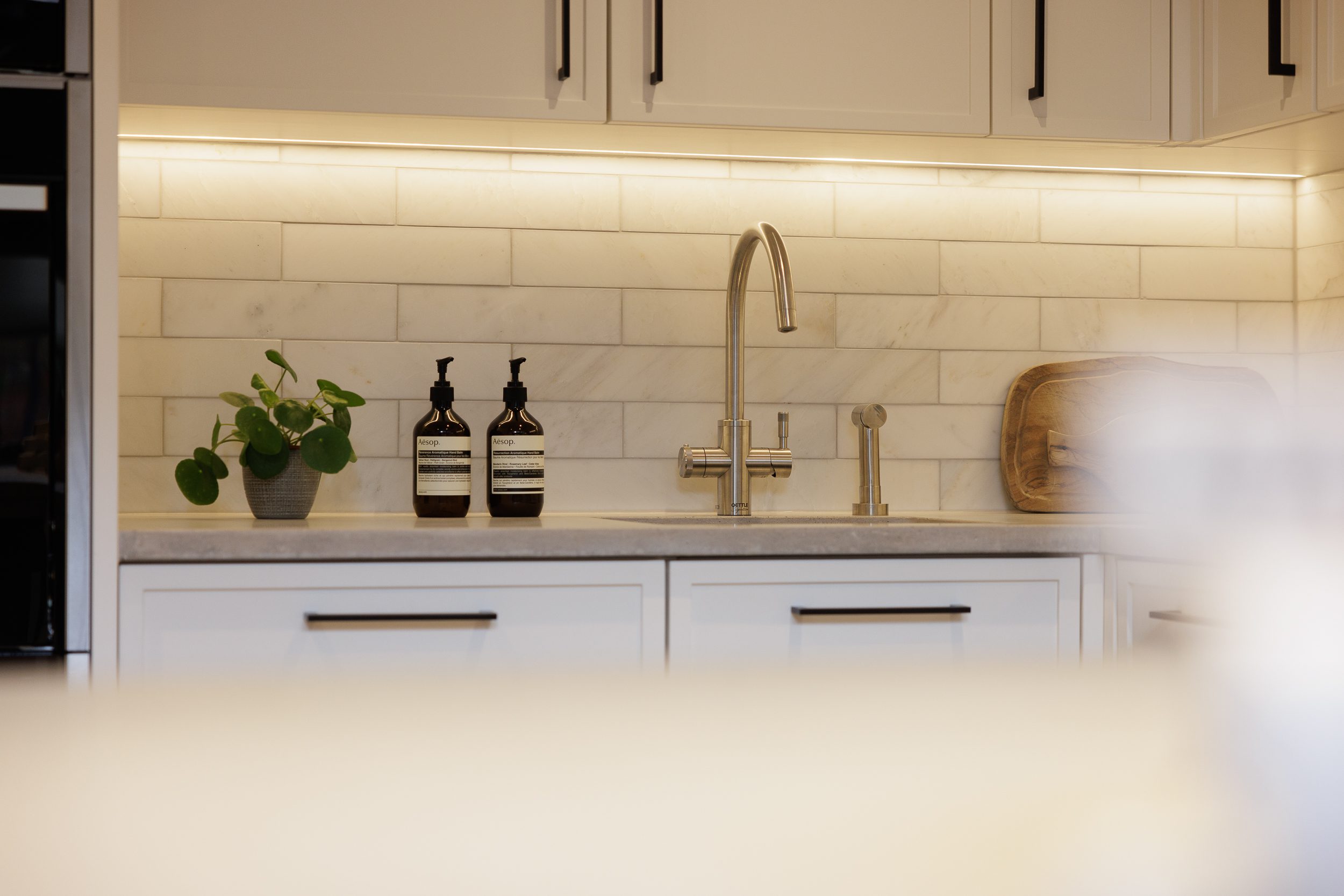 LED light fittings in kitchen under cabinets